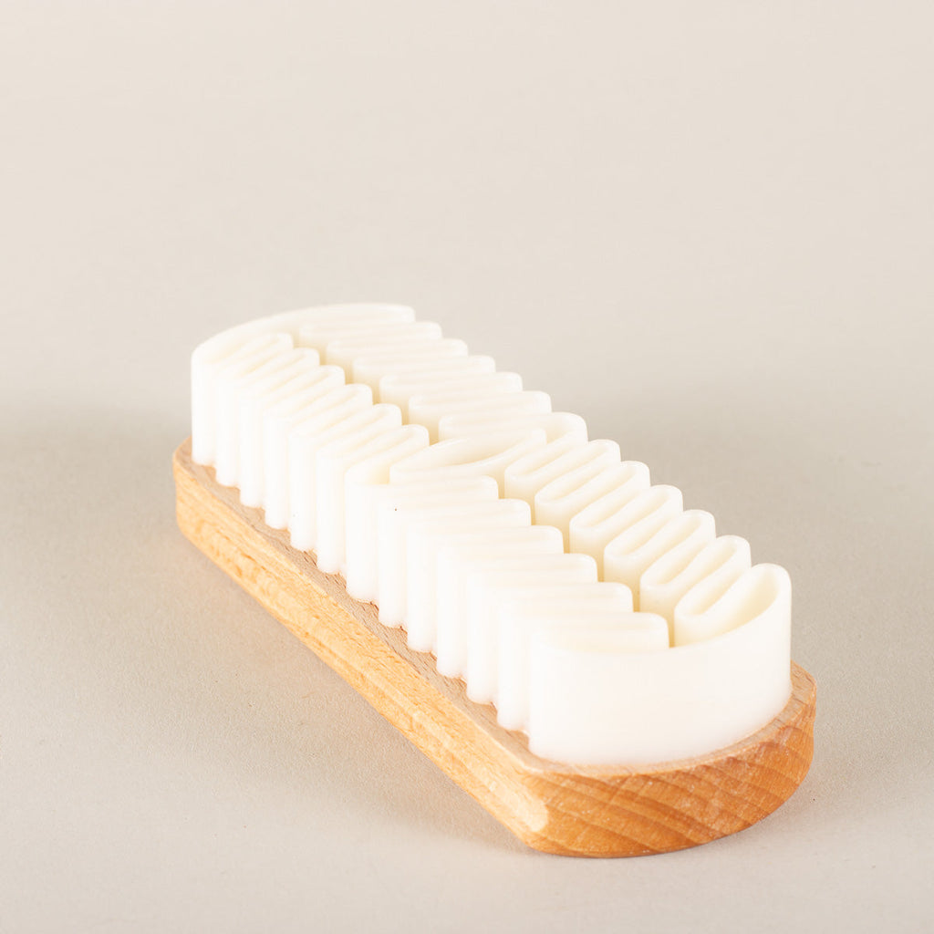 Crepe Rubber Suede Brush – view 3
