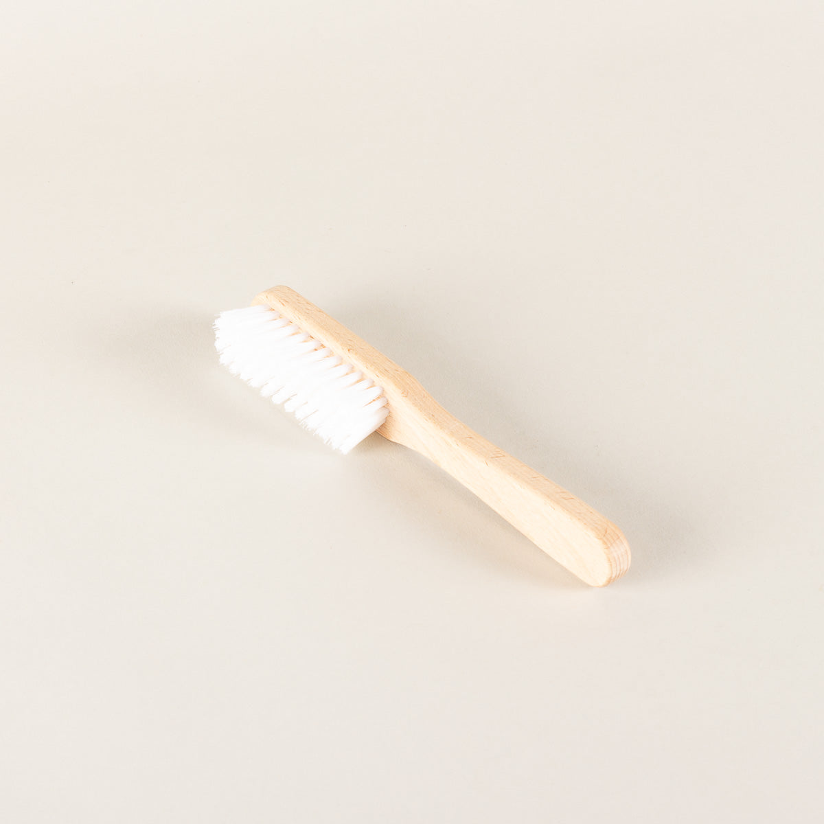 Soft White Cleaning Brush – view 2