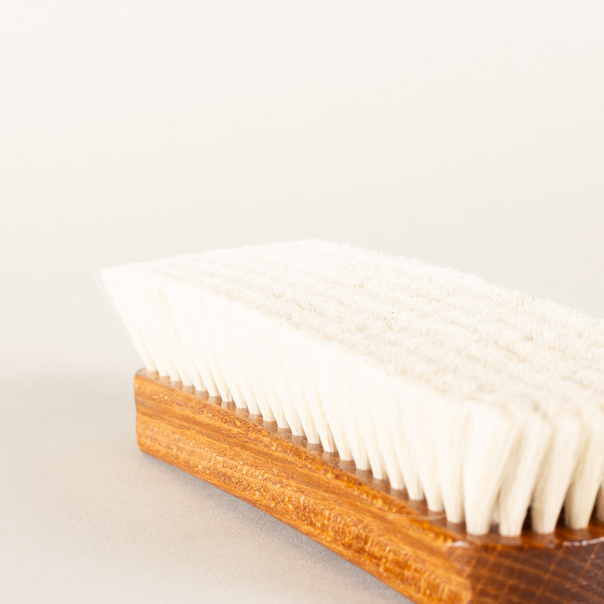 Goat Hair Finishing Brush – view 3